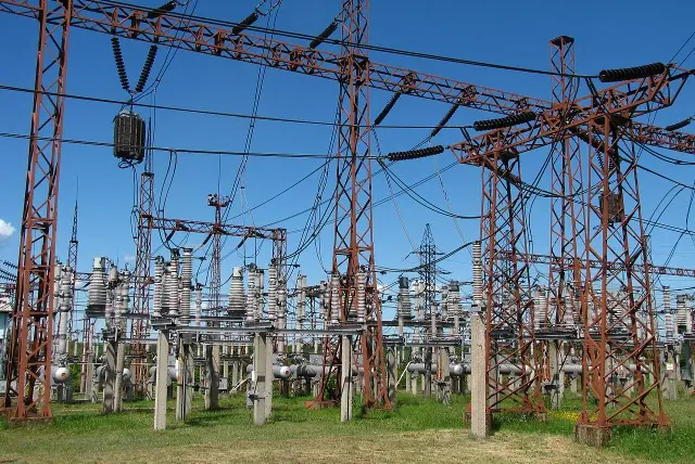 High-voltage switchgear